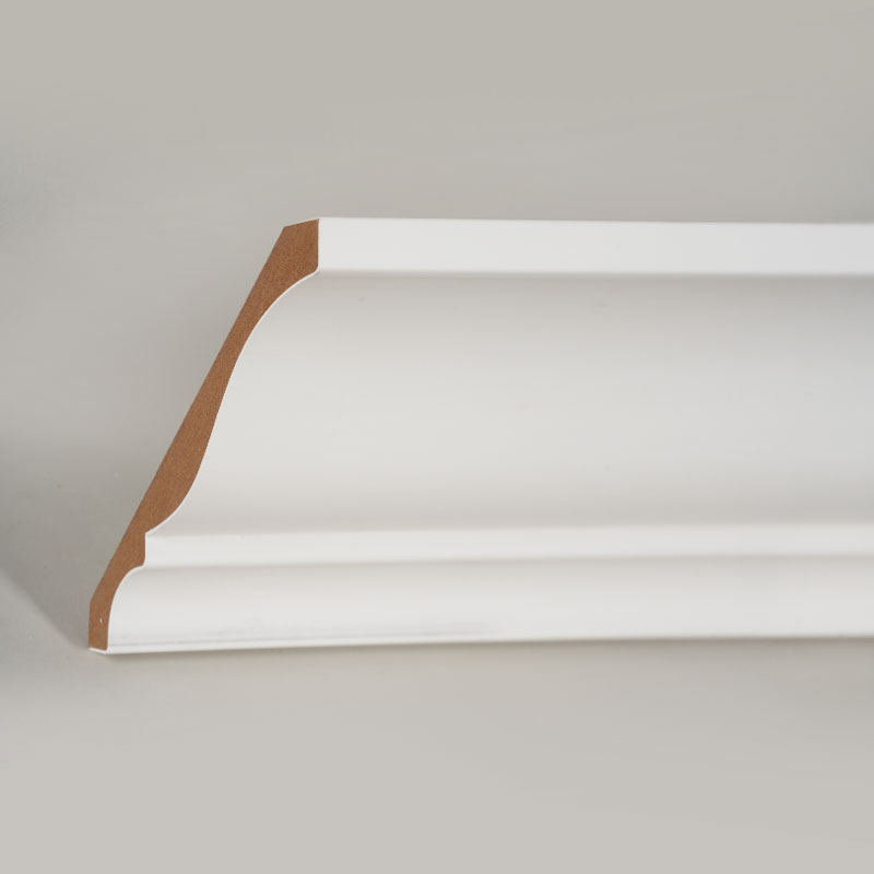 Moldura de coroa de MDF (preenchido com primer e branco pérola) 3/5' x 5 1/4'