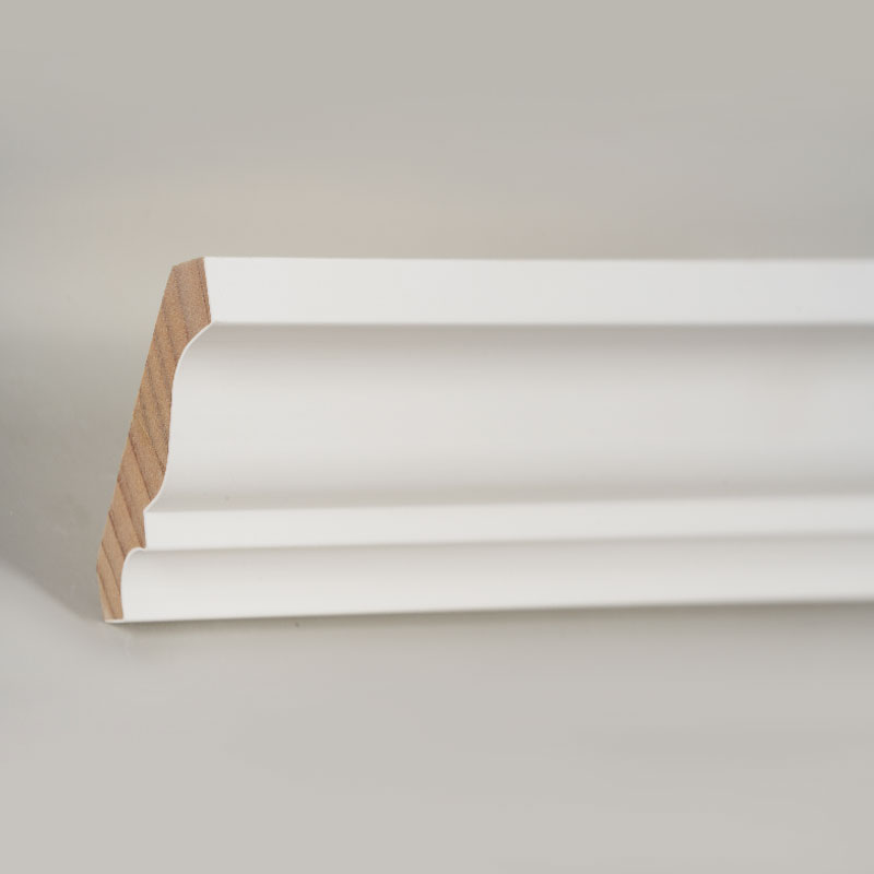 Moldura de coroa em madeira de pinho (preenchido com primer e branco pérola) 3/5' x 3 1/4'