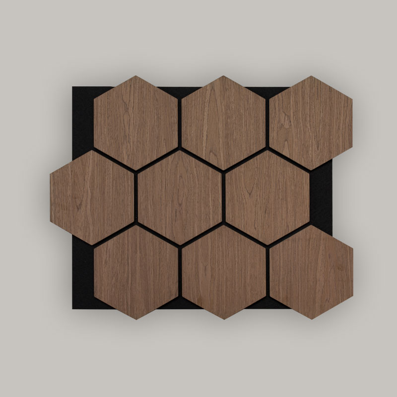 Grelha de Parede/Painel de Parede Acústico Hexagonal (Folheado de Madeira Envolvido) - Acabamento de Grão de Madeira 693mm x 567mm