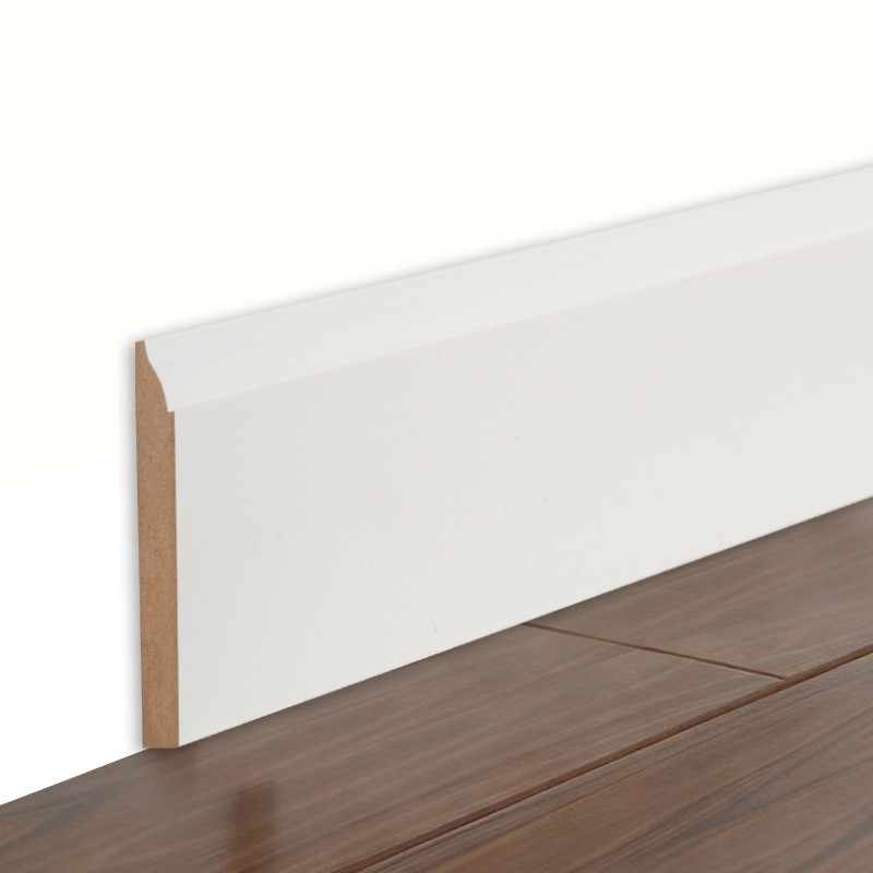 Rodapé de MDF (preenchido com primer e branco pérola) 3/5' x 3 1/4'